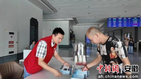 黟縣全鏈條服務護航游客雙節出行，提升旅游體驗